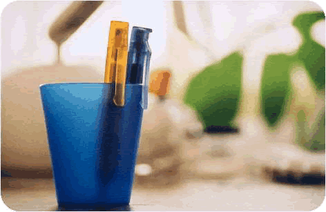 BiTiNiT� Screw Driver - Multi-bit, compact, pocket size, light weight