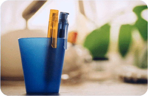 THiNK OUTSiDE THE tool BOX™ - BiTiNiT™ Screw Driver - Office